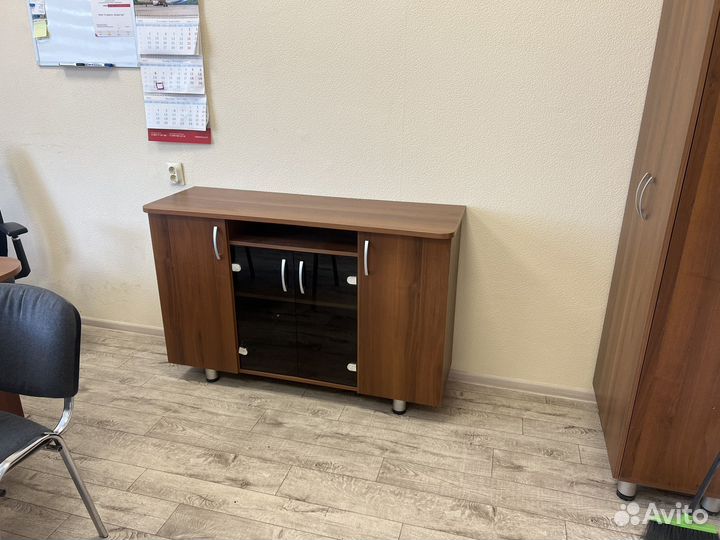 Офисная мебель комплект