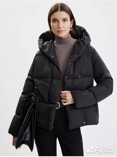 Куртка zarina 42