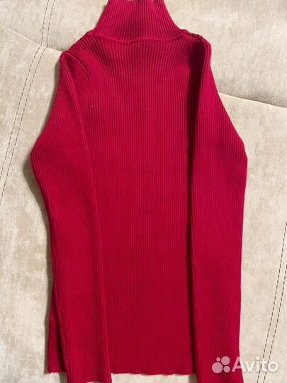 Свитер для девочки,рост 164,Акула