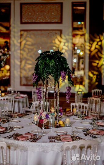 Банкетные стулья