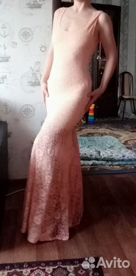 Платье вечернее в пол