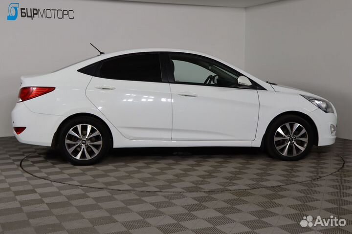 Hyundai Solaris 1.6 AT, 2015, 127 470 км