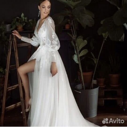 Свадебное платье 46 48 бу