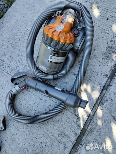 Пылесос Dyson