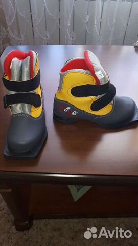 Лыжные ботинки детские