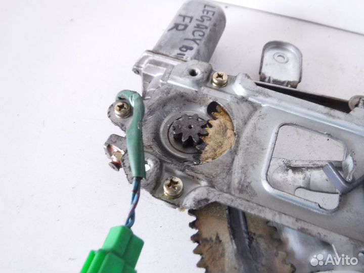 Стеклоподъемник передний правый Subaru Legacy B11