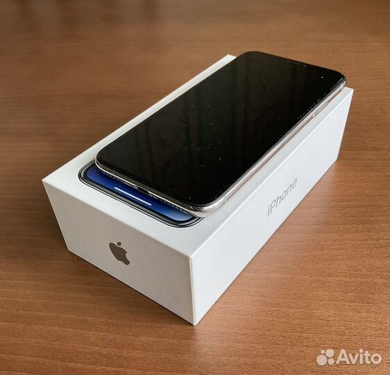 iPhone X, 256 ГБ