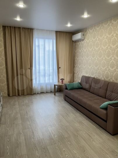 2-к. квартира, 42 м², 3/10 эт.