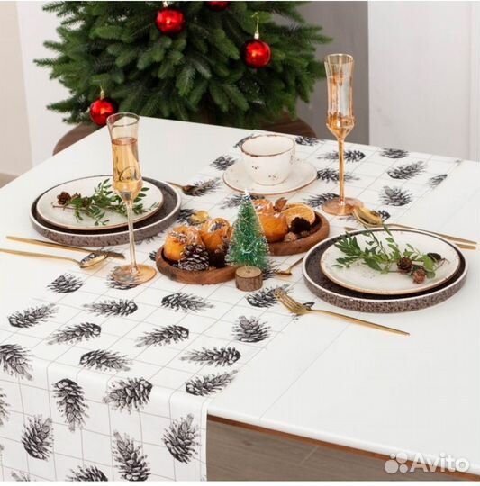 Скатерть дорожка новогодняя шишки