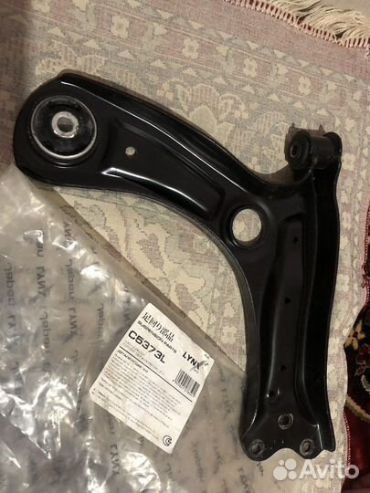 Рычаг передний левый polo