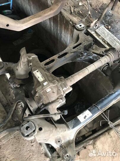 Редуктор раздатка моста Audi Q7 4.2 tdi