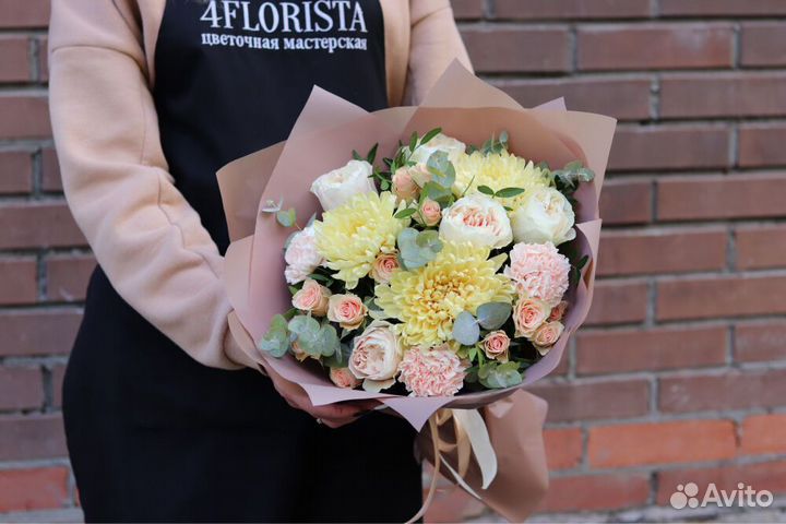 Яркие оригинальные букеты. Доставка или самовывоз