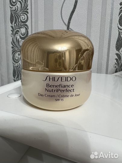 Shiseido Benefiance Nutriperfect SPF 15