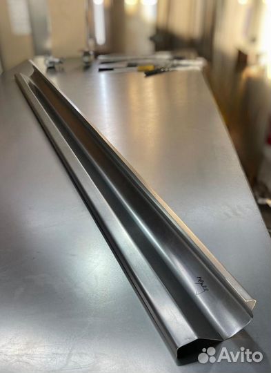 Порог Volkswagen Jetta 6