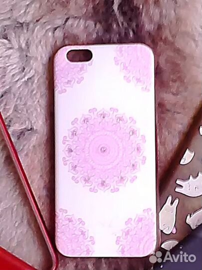 Чехлы на телефоны