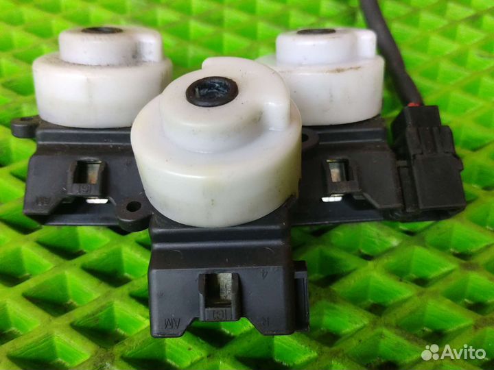 Контактная группа замка зажигания mitsubishi