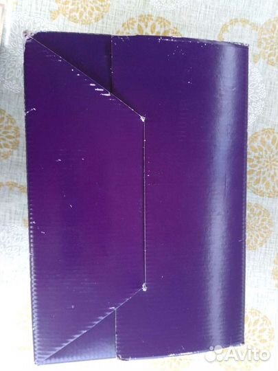 Коробка и вкладыш в кейс для хранения камней