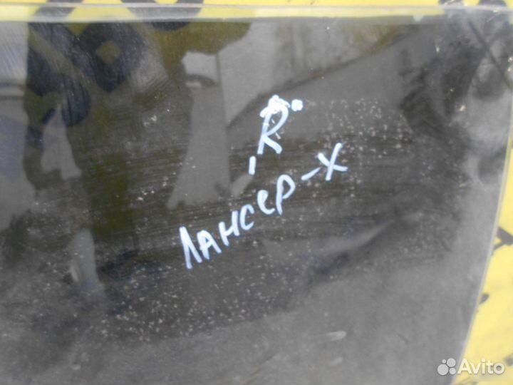 Стекло двери задней правой Mitsubishi Lancer X