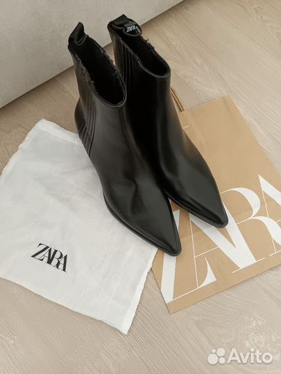 Новые/Zara/37/38/Казаки/Ботильоны