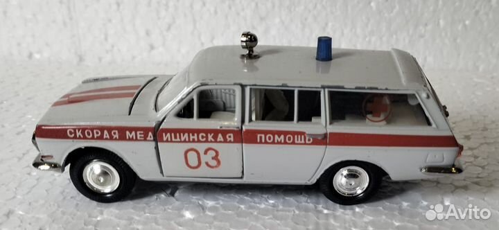 Модель СССР Волга 2402 Скорая помощь