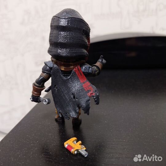 Фигурка Cayde-6 из игры Destiny с проблемой
