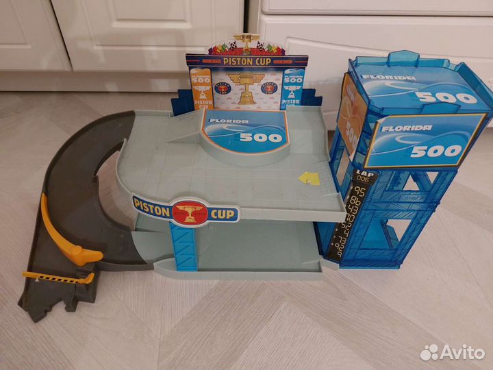 Гараж HotWheels Парковка Тачки Автотрасса Динозавр