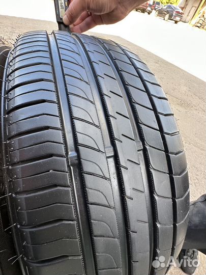 Dunlop SP Sport LM705W 215/55 R18 99V