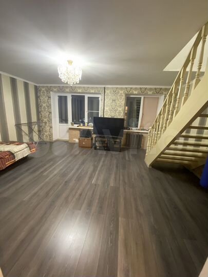 3-к. квартира, 93 м², 5/6 эт.