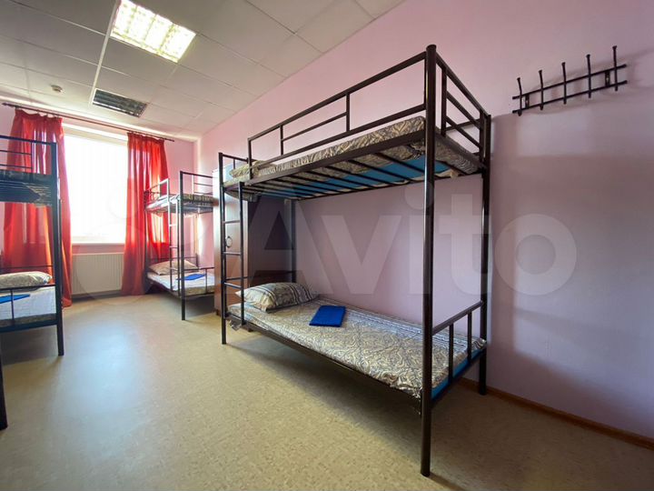 Комната 30 м² в > 9-к., 4/5 эт.