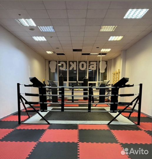 Ринг боксерский, клетка мма