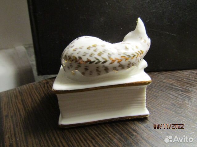 Фарфоровые статуэтки 