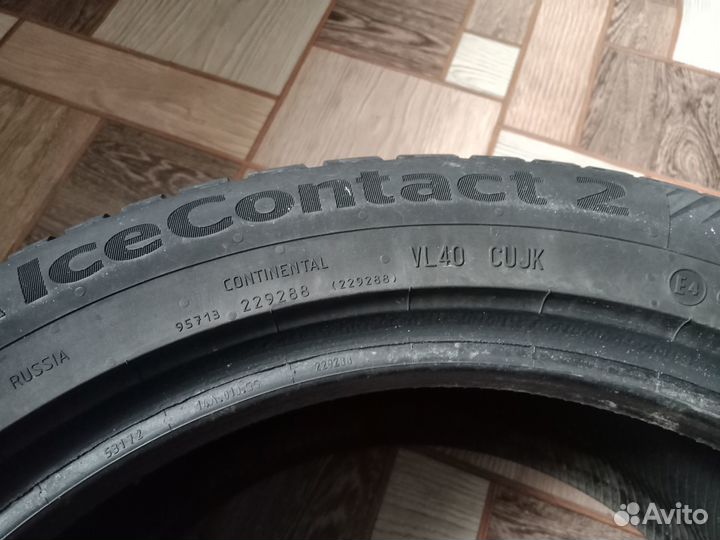 Continental IceContact 2 225/50 R17 98B