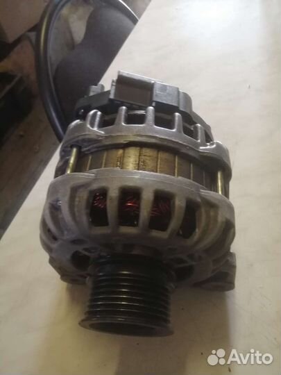 Генератор на рено логан231007633R