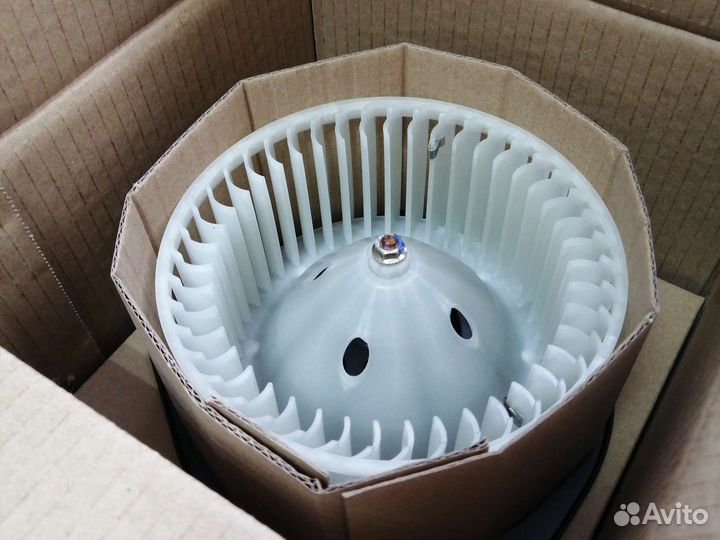 Мотор отопителя Фотон 1049А,1069 1061 1051 24V