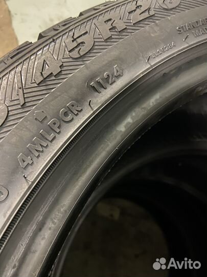 LingLong Green-Max Winter Ice I-15 SUV 255/45 R20 101T