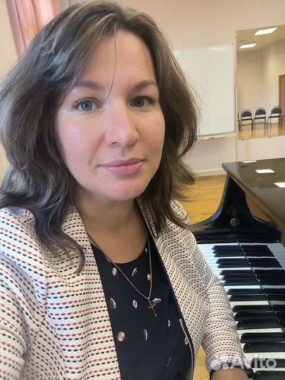 Уроки игры на фортепиано, вокал для детей