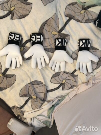 Перчатки футбольные nike полупрофессиональные