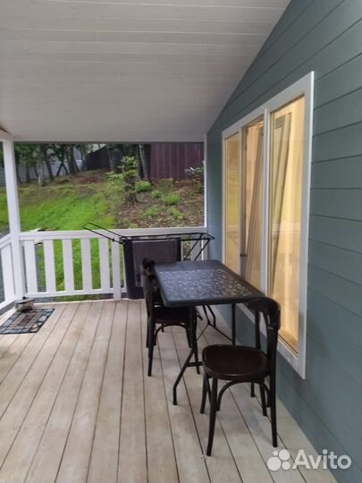 Домики у моря в п. Авангард(мкр.Ливадия)