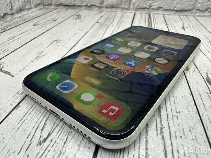 iPhone Xr, 128 ГБ