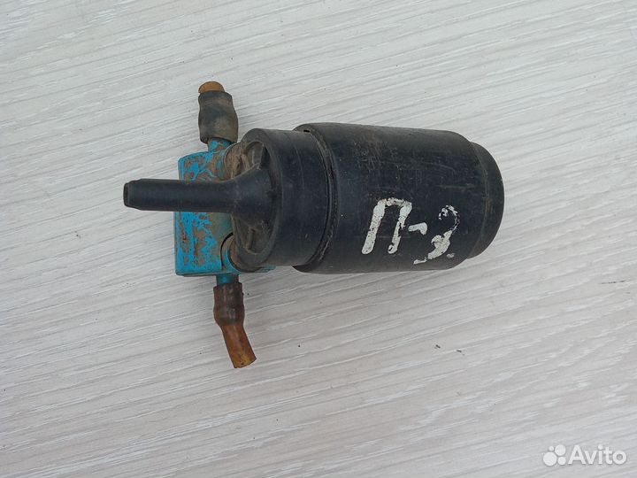 Фольксваген Пассат В3 моторчик омывателя