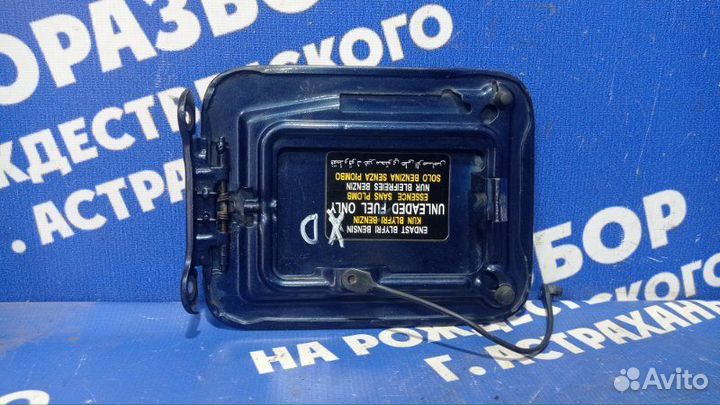 Лючок бензобака Hyundai Elantra Xd седан 2008