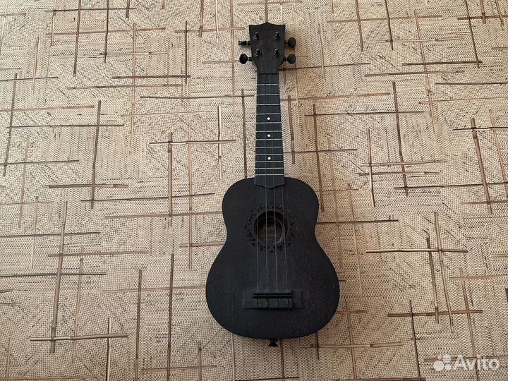 Укулеле flight сопрано blackbird q3