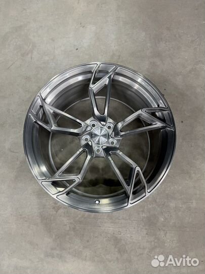 Кованные диски r20 Mercedes C 6.3 AMG W205