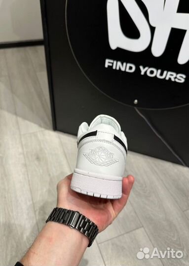 Кроссовки Air Jordan 1 Low Panda