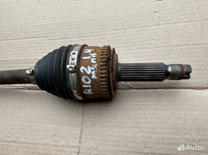 Привод передний правый Kia Rio 2 G4EE