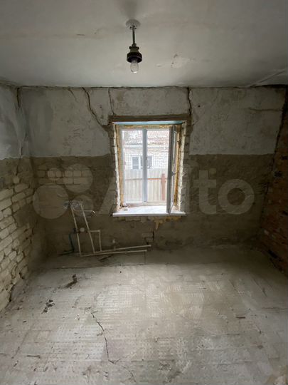 Дом 50 м² на участке 5 сот.