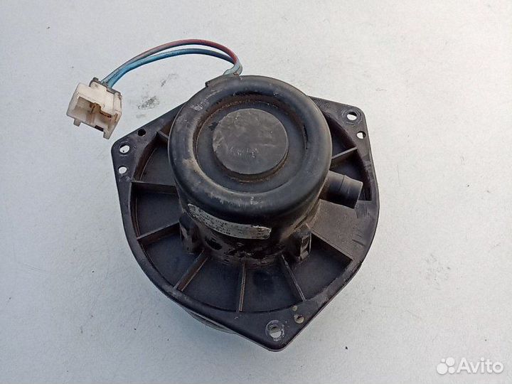 Мотор отопителя Nissan Primera P11E