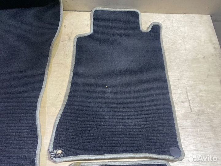 Коврики комплект Mercedes-Benz C-Class W203