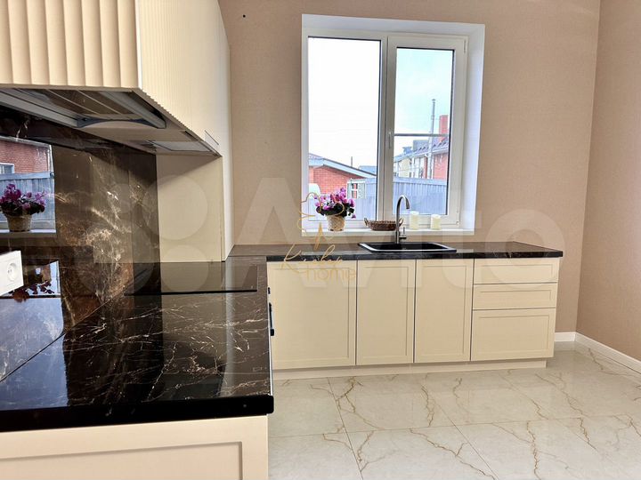 Дом 138 м² на участке 5 сот.