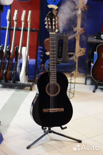 Классическая гитара Fabio